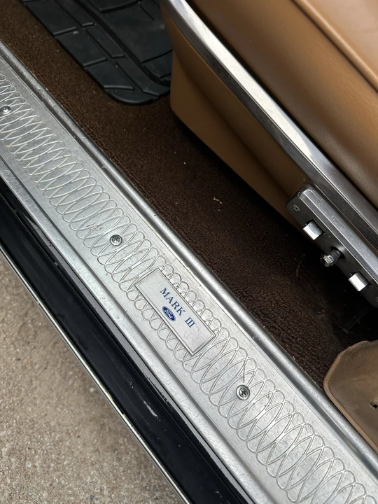1969 Lincoln Continental Mark III - Image 7 of 21