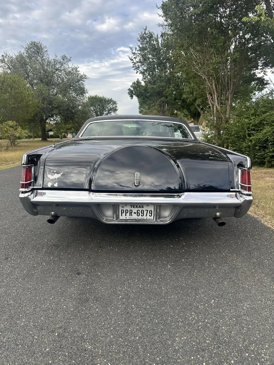 1969 Lincoln Continental Mark III - Image 9 of 21