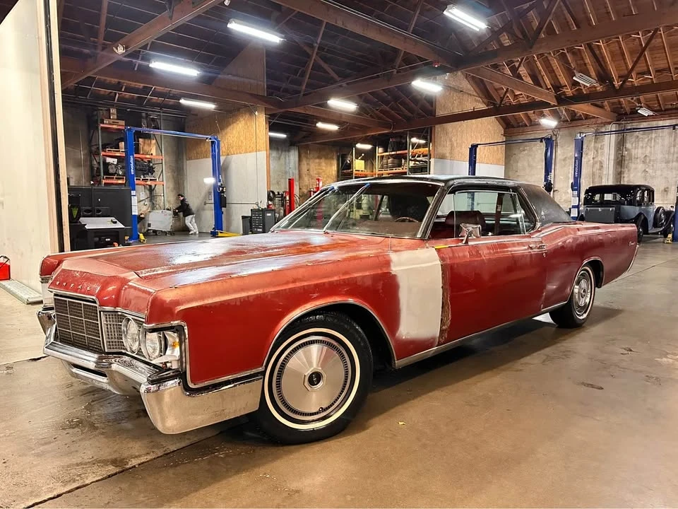 1969 Lincoln Continental 4th Gen - Image 15 of 18