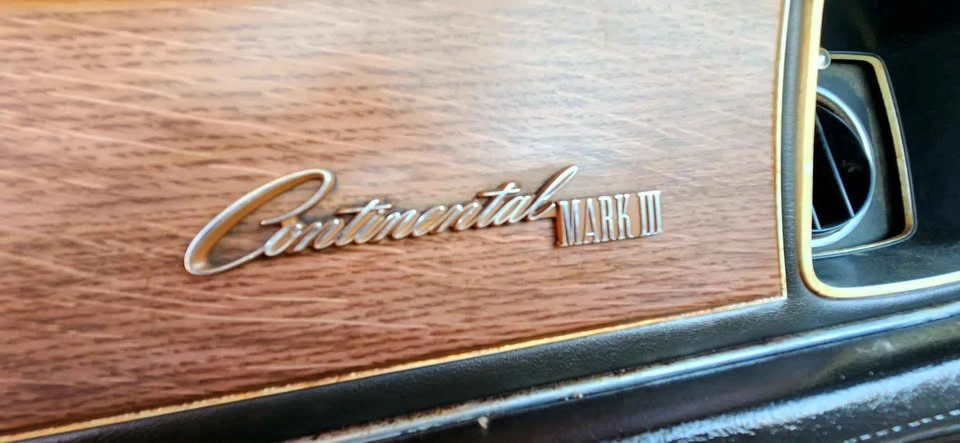 1969 Lincoln Continental Mark III - Image 13 of 17