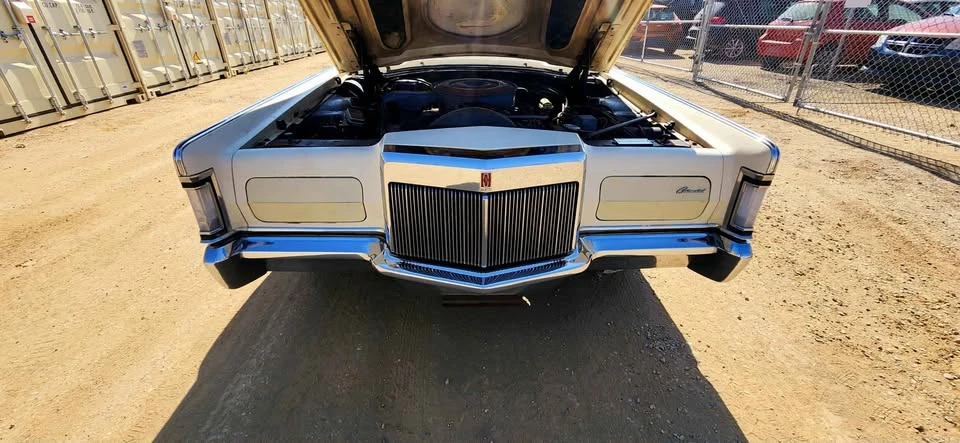 1969 Lincoln Continental Mark III - Image 3 of 17