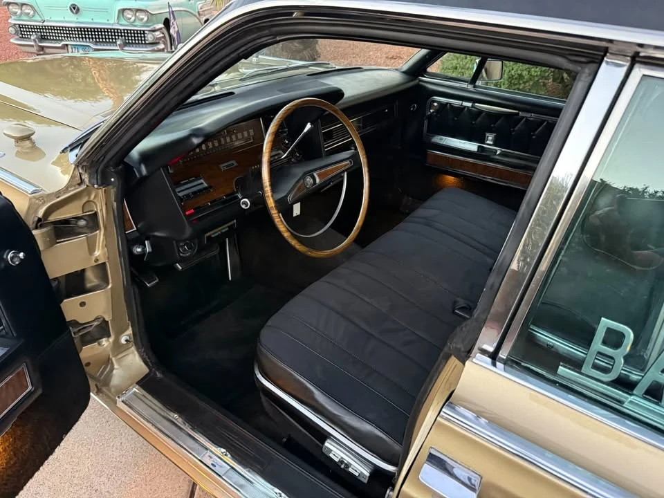 1969 Lincoln Continental 4th Gen - Image 7 of 12