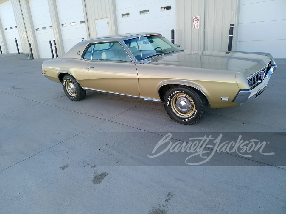1969 Mercury Cougar 1st Gen - Image 12 of 19