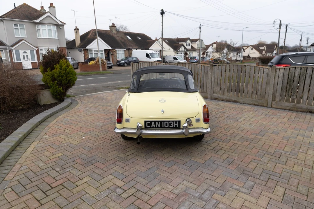 1969 MG MGB Roadster - Image 17 of 30