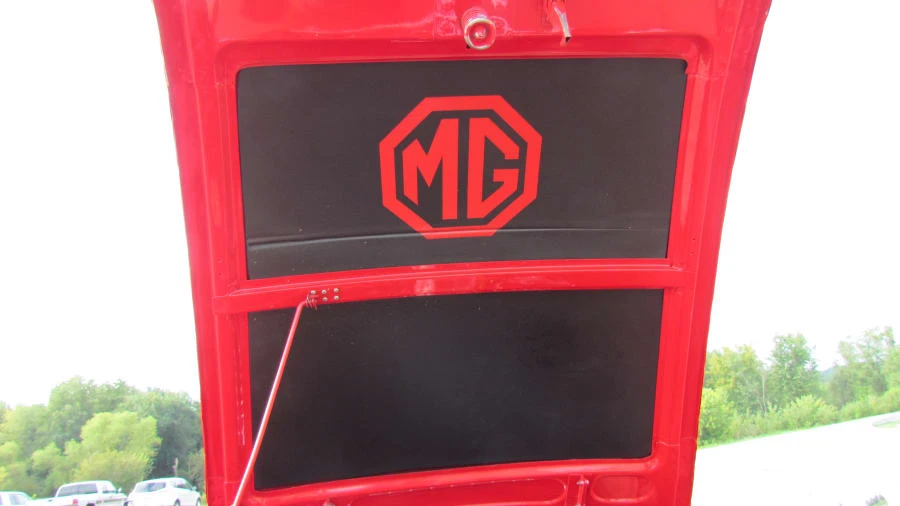 1969 MG MGB Roadster - Image 11 of 12