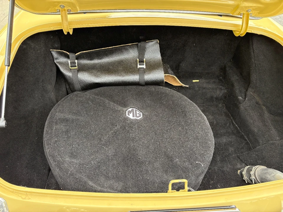 1969 MG MGB Roadster - Image 13 of 21