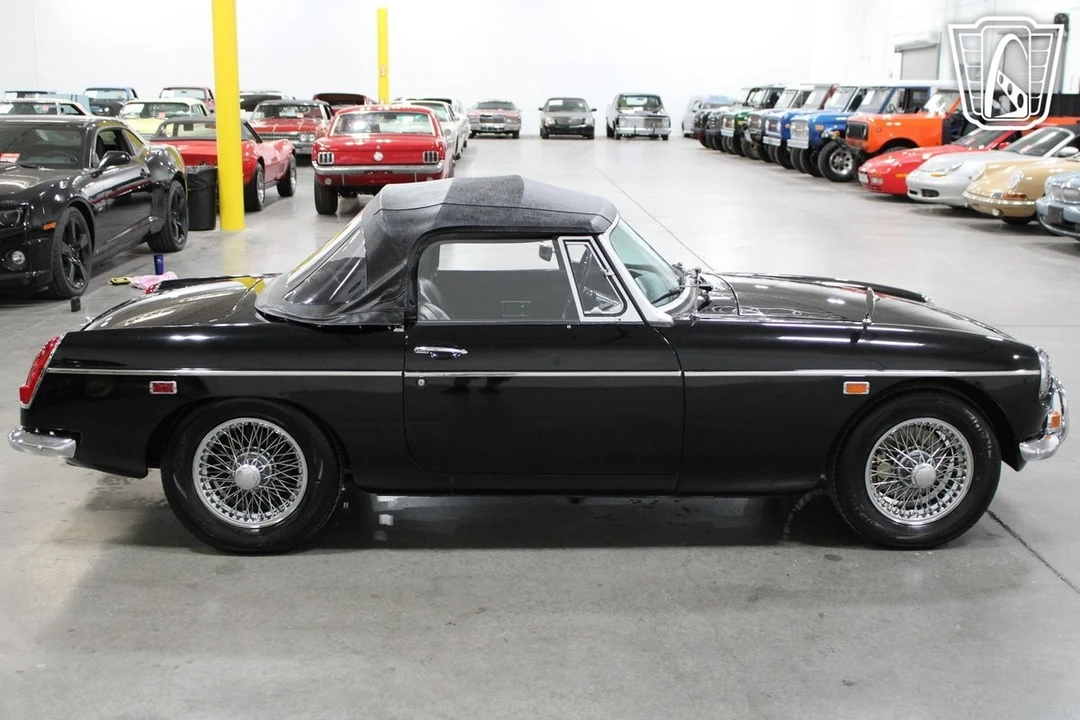 1969 MG MGB Roadster - Image 13 of 21
