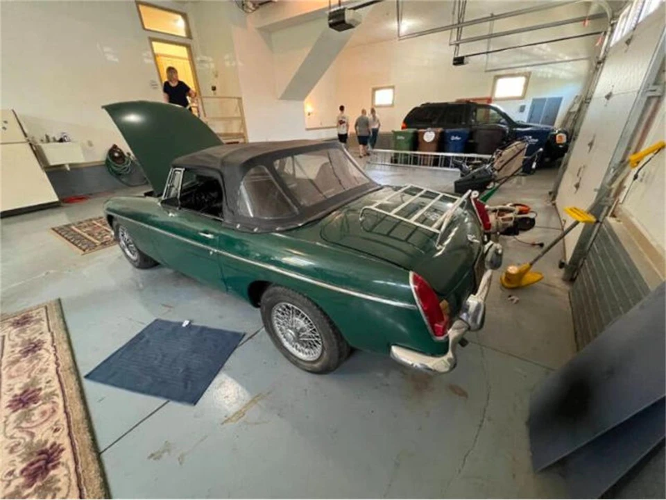1969 MG MGB Roadster - Image 14 of 16