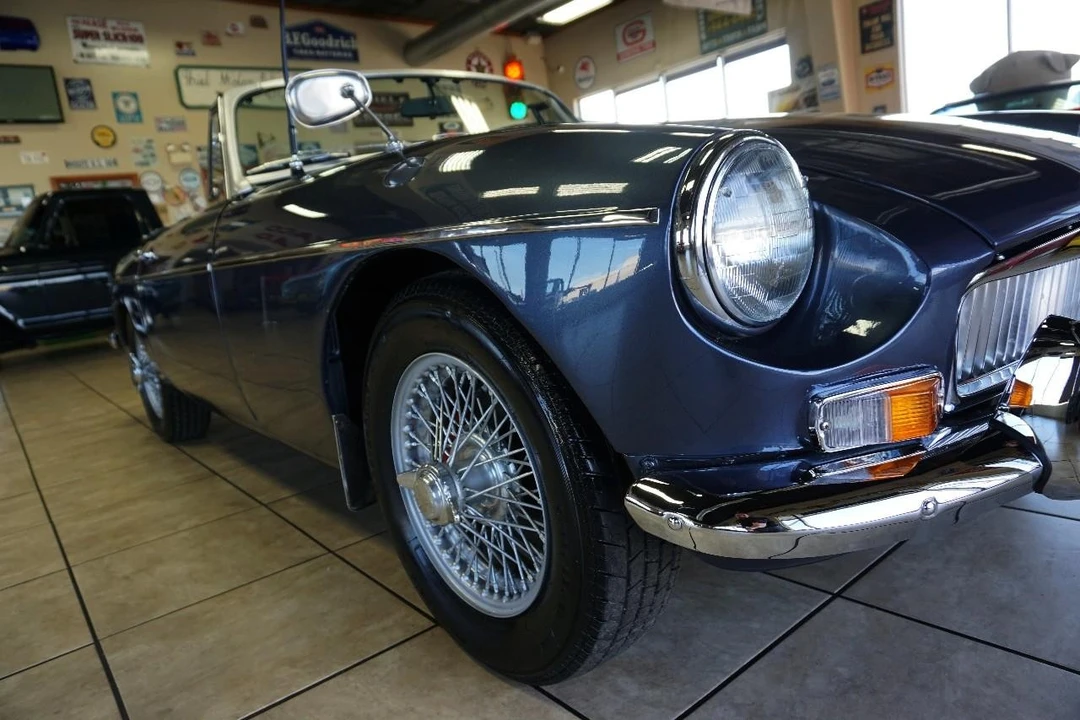 1969 MG MGB Roadster - Image 12 of 21
