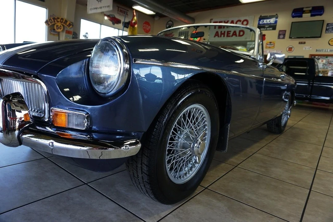1969 MG MGB Roadster - Image 13 of 21