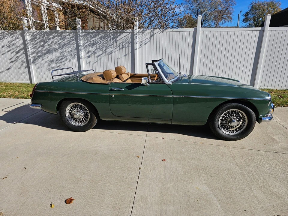 1969 MG MGB Roadster - Image 17 of 19