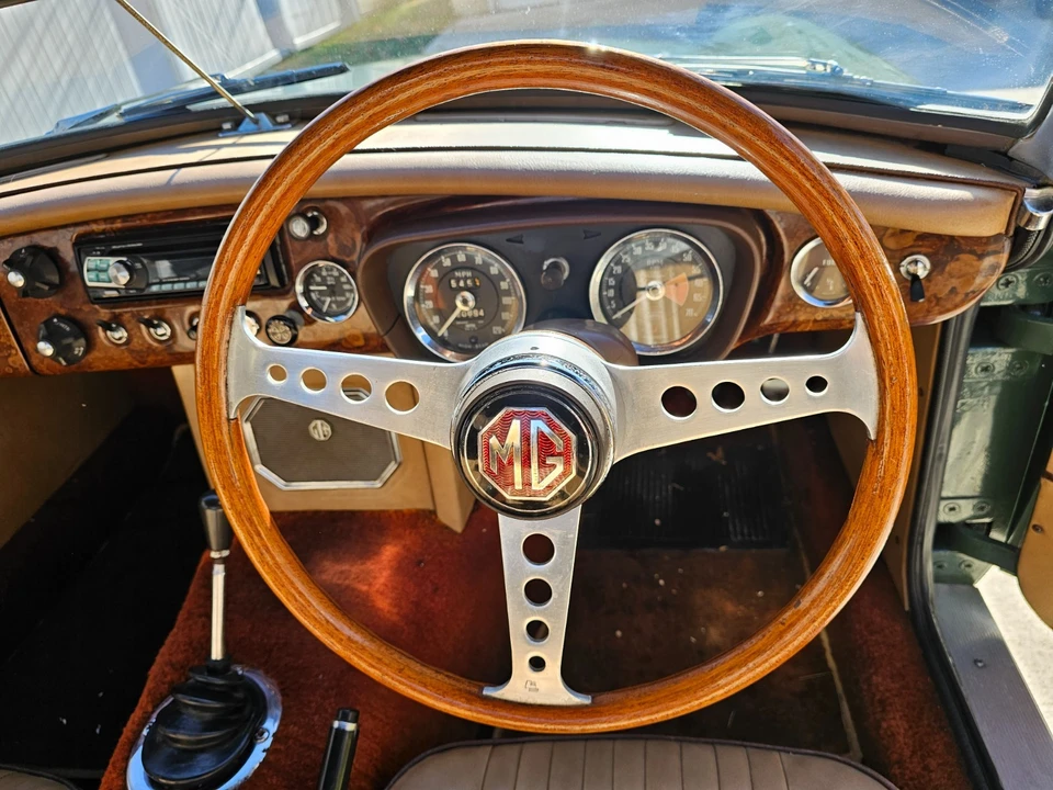 1969 MG MGB Roadster - Image 14 of 19