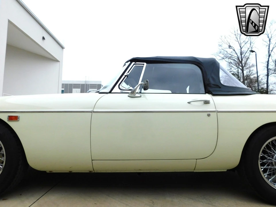 1969 MG MGC - Image 8 of 21