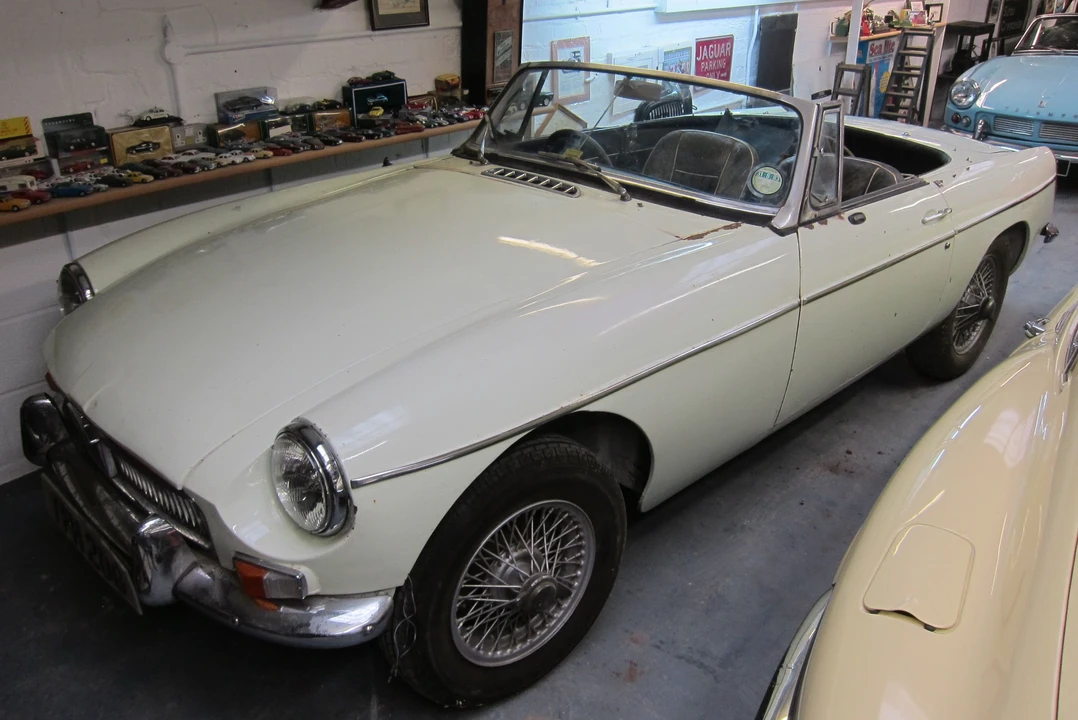 1969 MG MGB Roadster - Image 14 of 16
