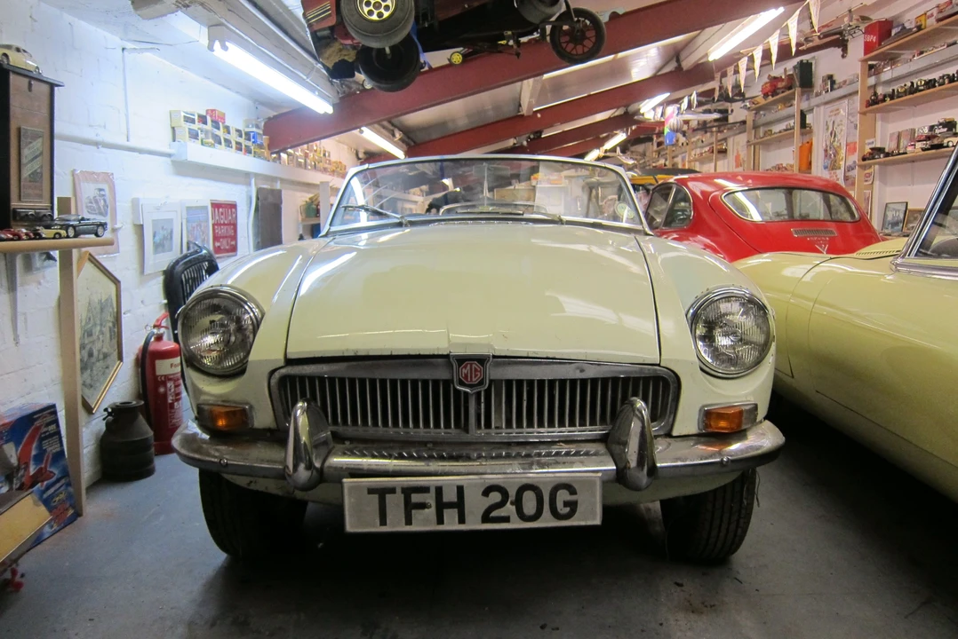 1969 MG MGB Roadster - Image 16 of 16