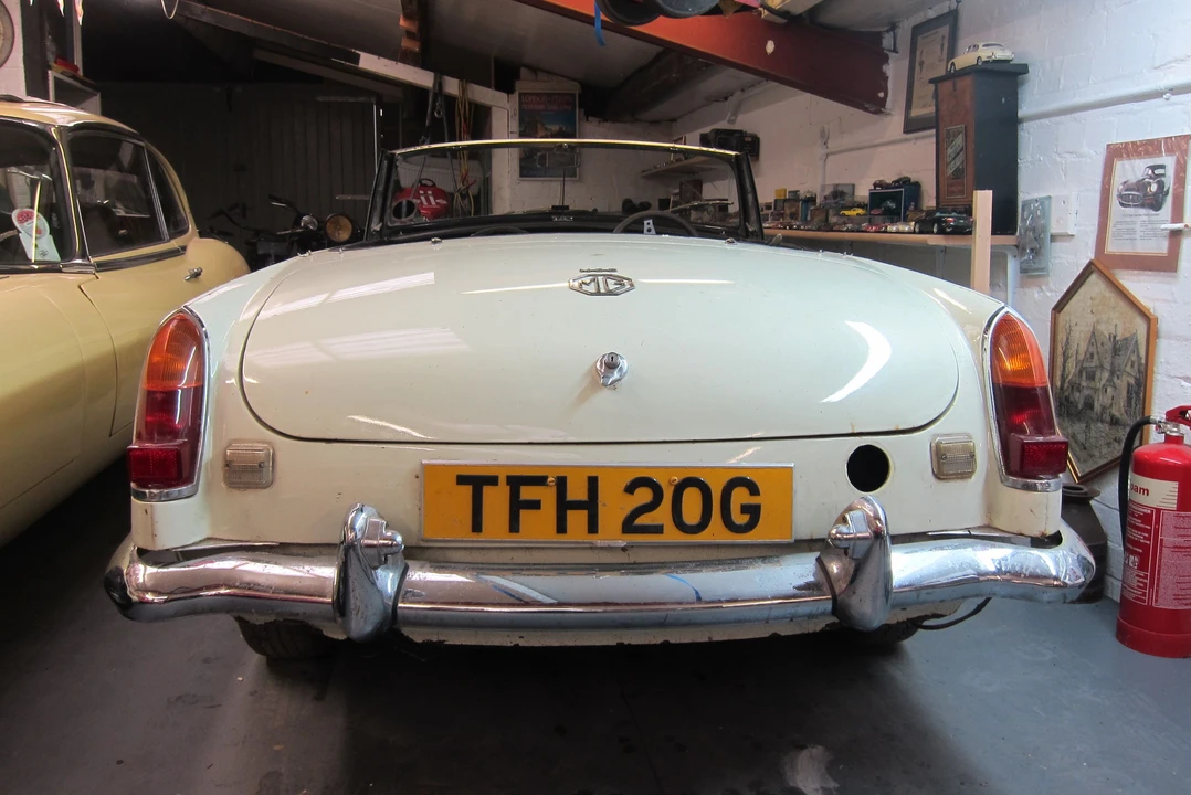 1969 MG MGB Roadster - Image 11 of 16