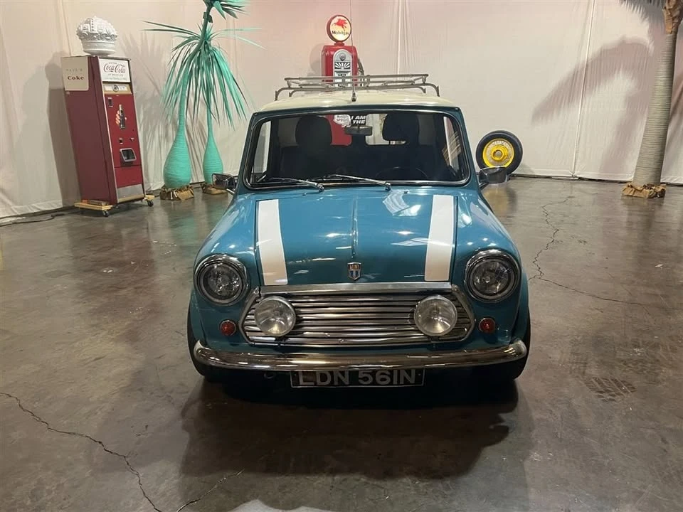 1969 Morris Minor - Image 6 of 19
