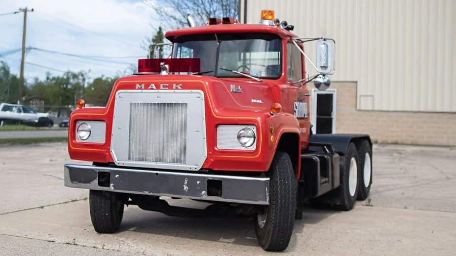 1969 Mack - Image 16 of 31