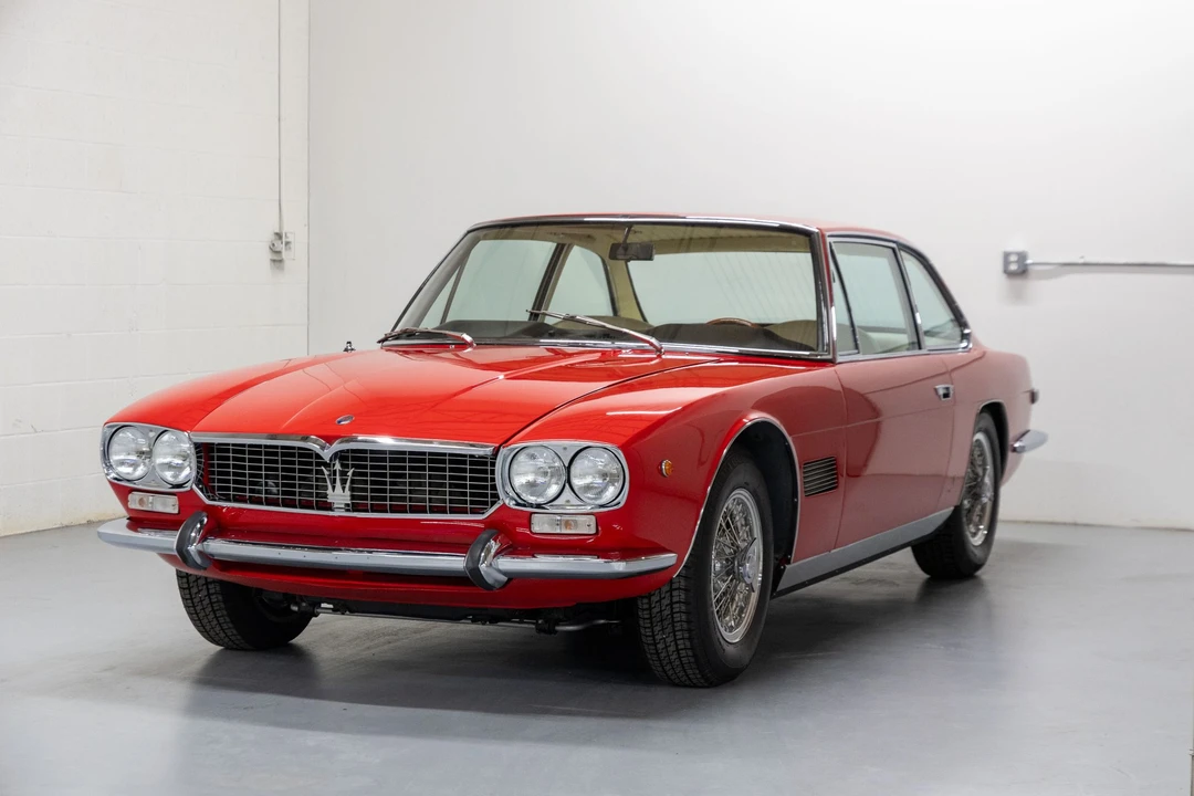 1969 Maserati Mexico - Image 5 of 31
