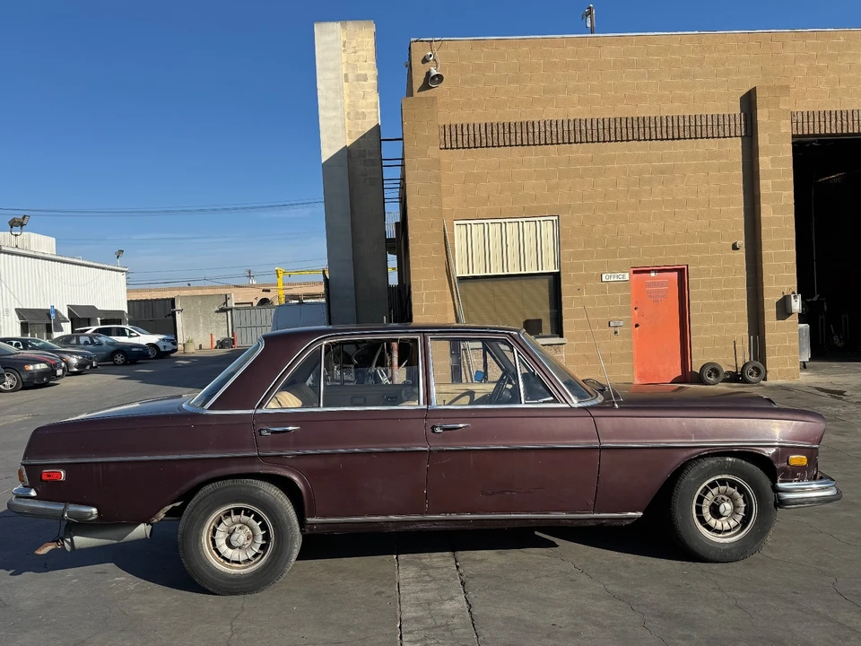1969 Mercedes-Benz W110 - Image 5 of 20