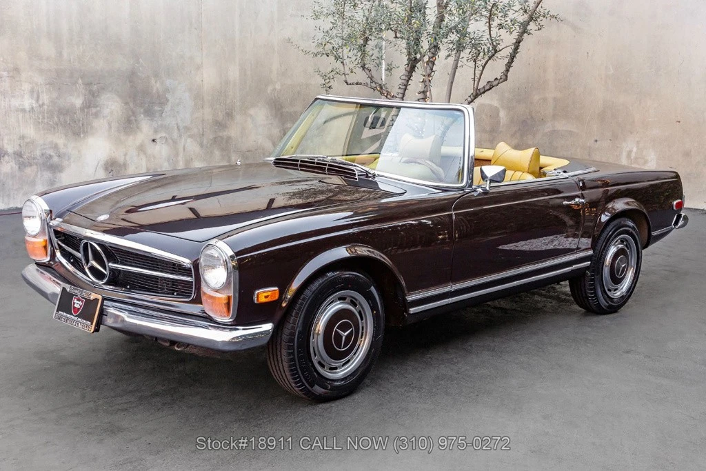 1969 Mercedes-Benz W110 - Image 8 of 12