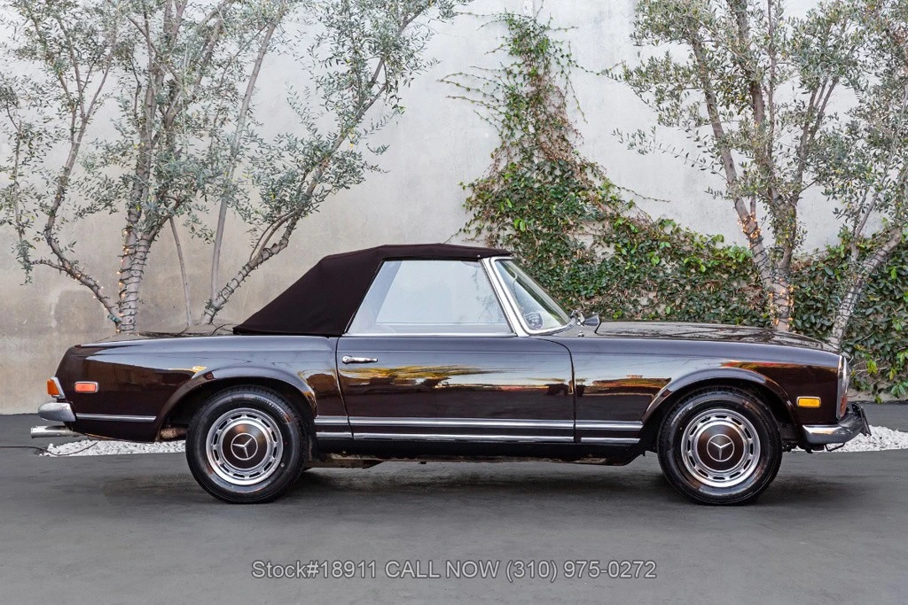 1969 Mercedes-Benz W110 - Image 10 of 12