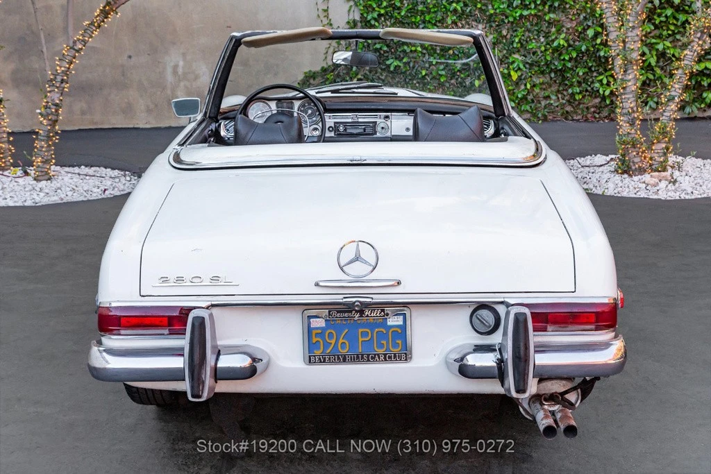 1969 Mercedes-Benz W110 - Image 6 of 12