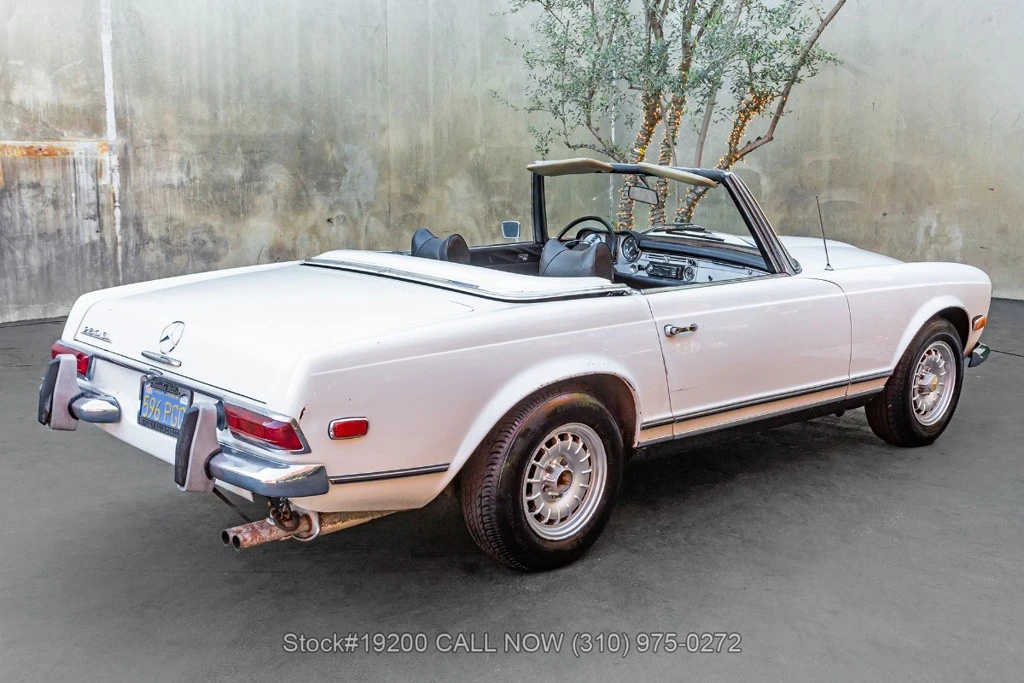 1969 Mercedes-Benz W110 - Image 5 of 12