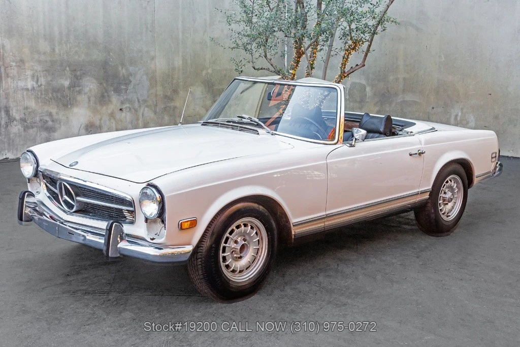 1969 Mercedes-Benz W110 - Image 8 of 12