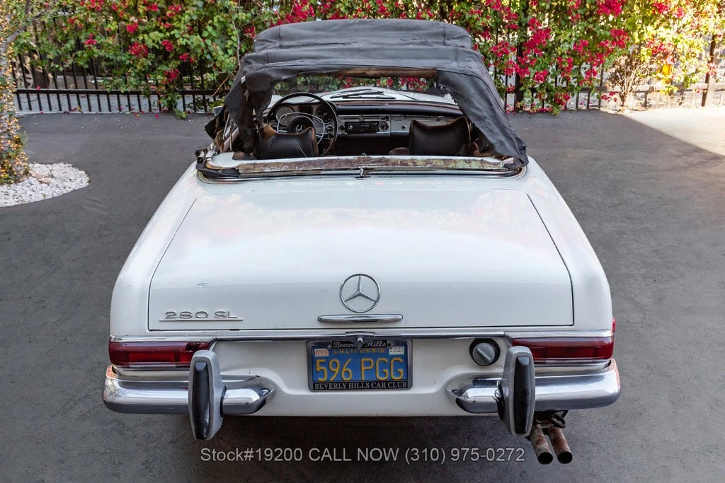 1969 Mercedes-Benz W110 - Image 11 of 12