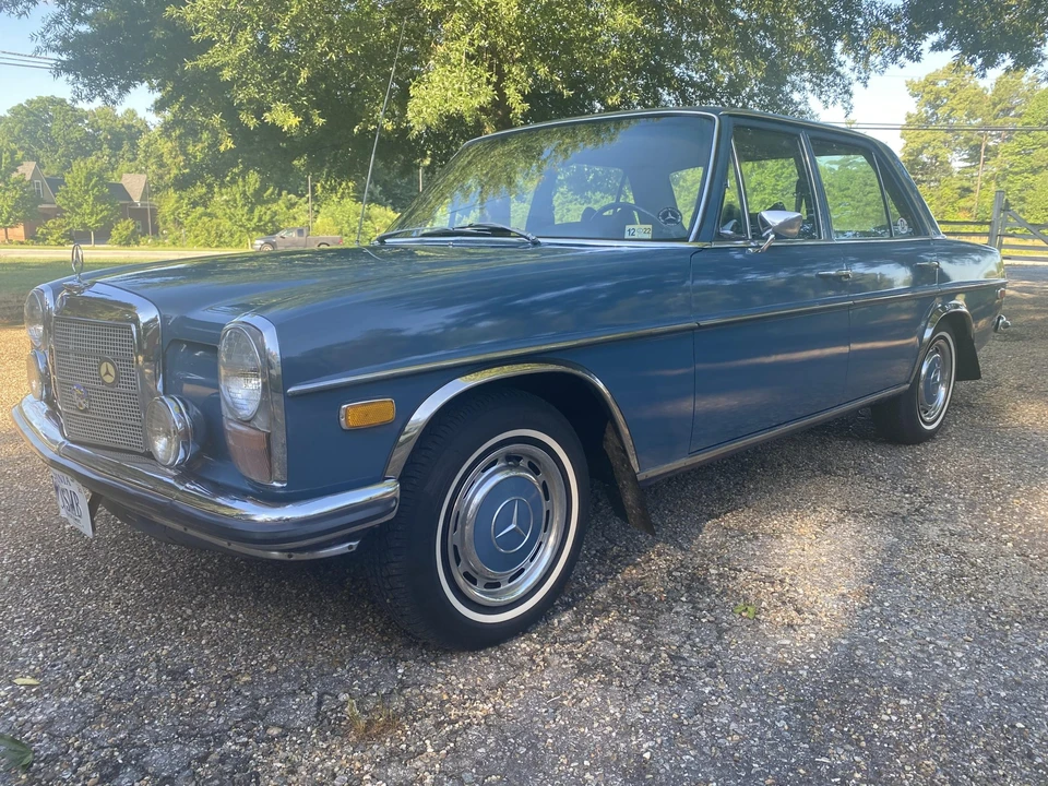 1969 Mercedes-Benz W114 & W115 - Image 4 of 31