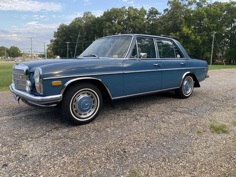 1969 Mercedes-Benz W114 & W115 - Image 6 of 31