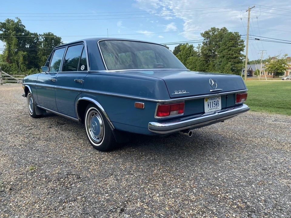 1969 Mercedes-Benz W114 & W115 - Image 9 of 31