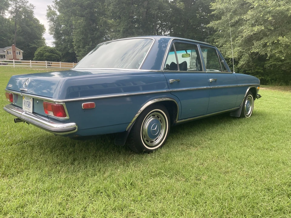 1969 Mercedes-Benz W114 & W115 - Image 15 of 31