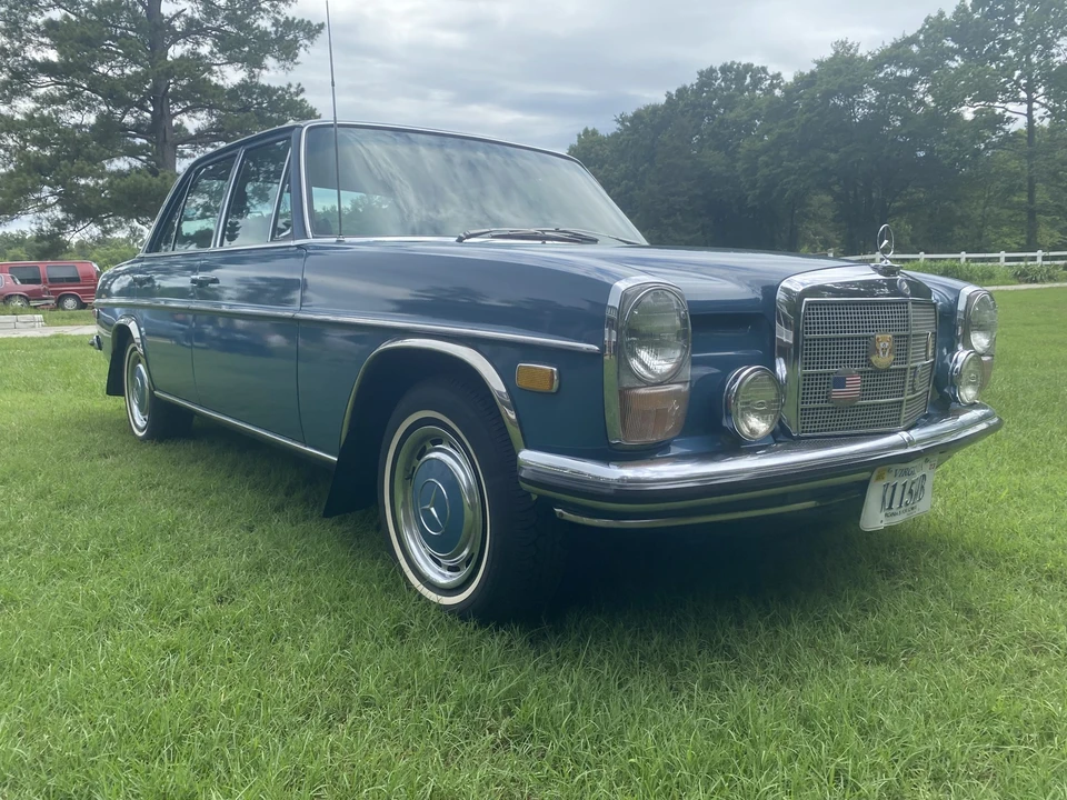 1969 Mercedes-Benz W114 & W115 - Image 19 of 31