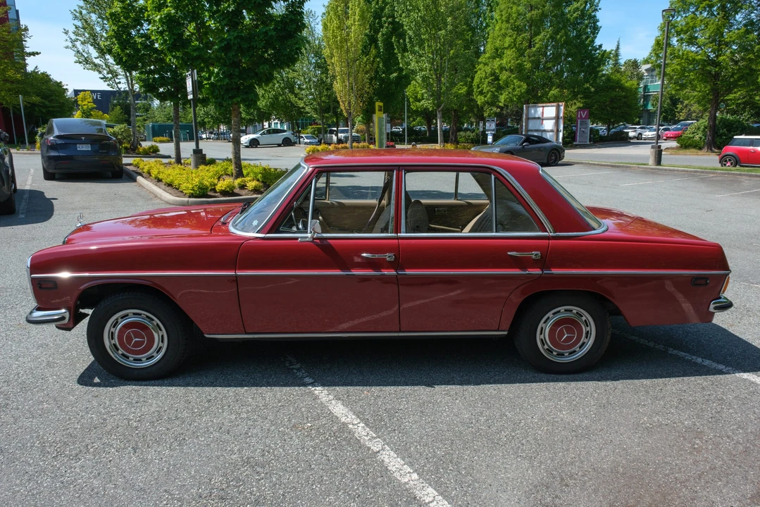 1969 Mercedes-Benz W114 & W115 - Image 30 of 31
