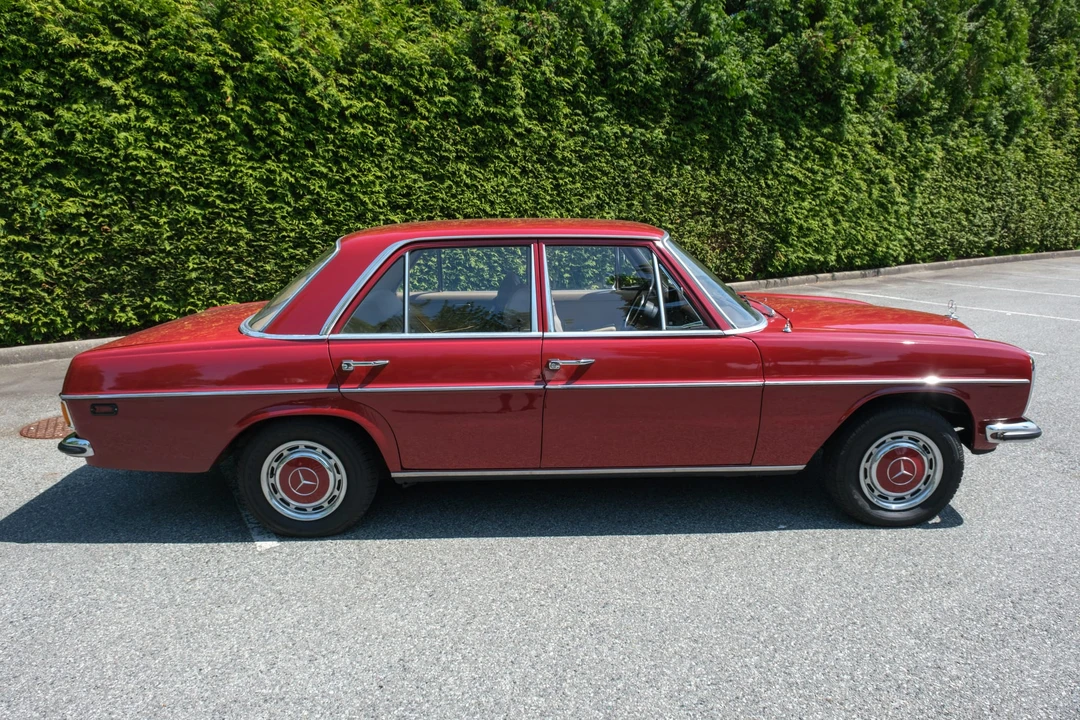 1969 Mercedes-Benz W114 & W115 - Image 18 of 31