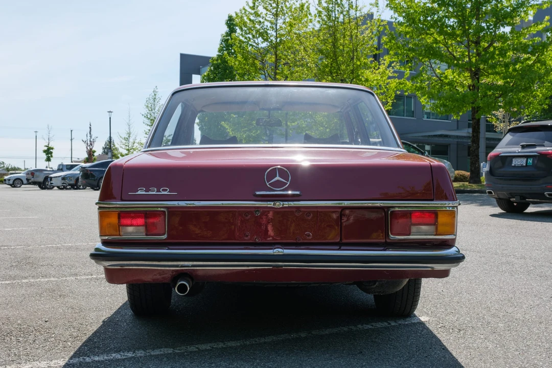 1969 Mercedes-Benz W114 & W115 - Image 22 of 31