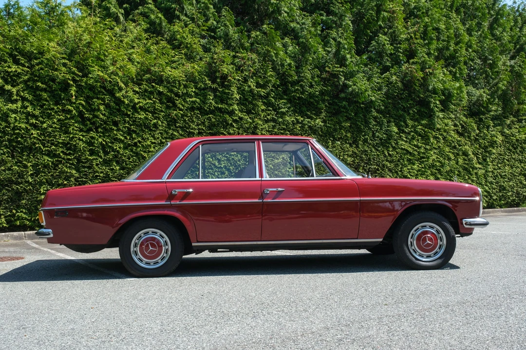 1969 Mercedes-Benz W114 & W115 - Image 16 of 31