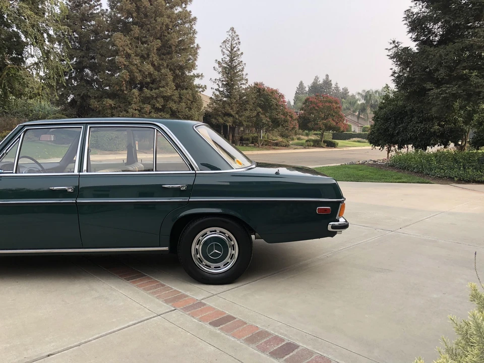 1969 Mercedes-Benz W114 & W115 - Image 20 of 31