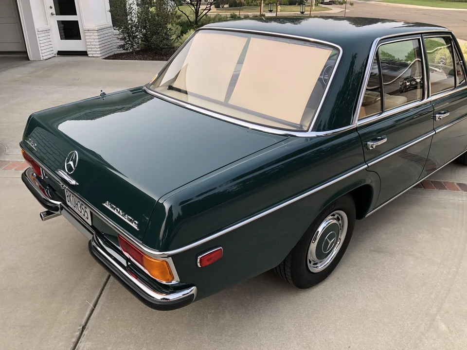 1969 Mercedes-Benz W114 & W115 - Image 21 of 31