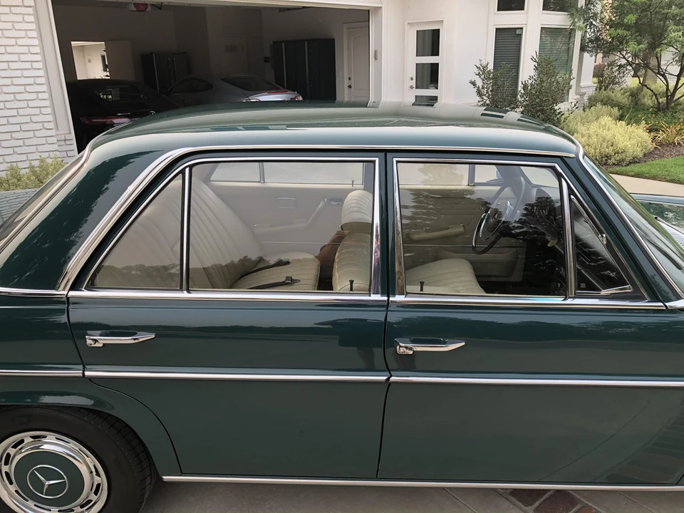 1969 Mercedes-Benz W114 & W115 - Image 17 of 31