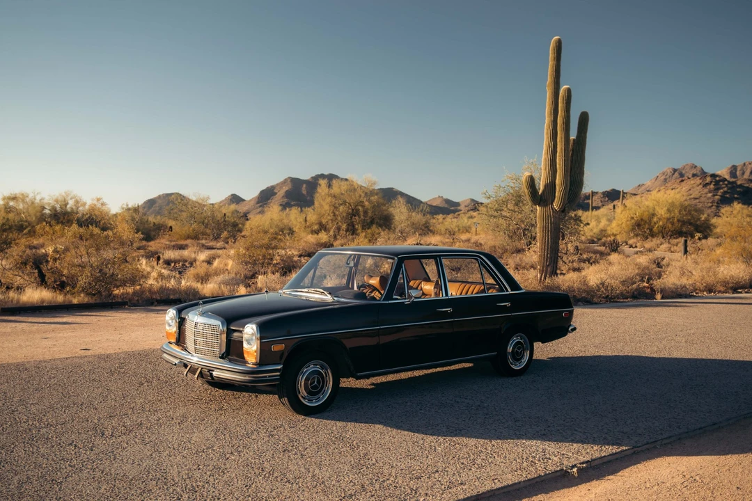 1969 Mercedes-Benz W114 & W115 - Image 12 of 31