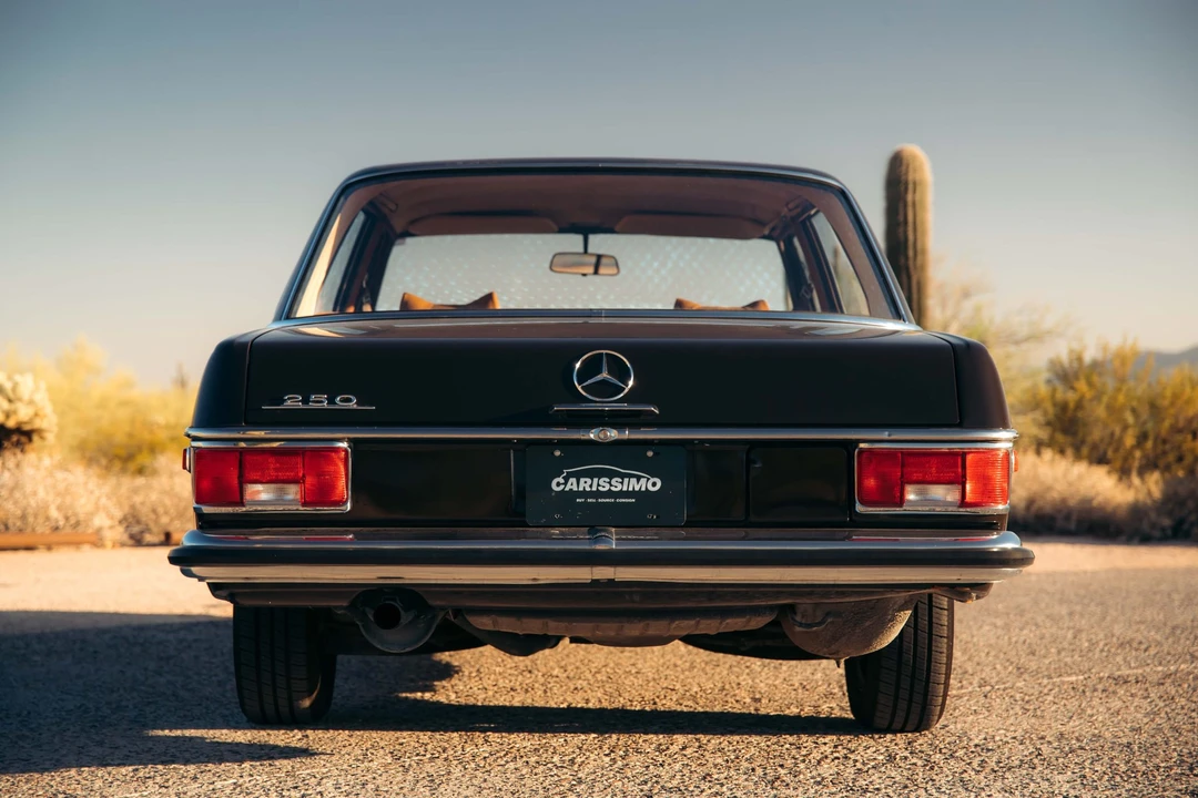 1969 Mercedes-Benz W114 & W115 - Image 18 of 31