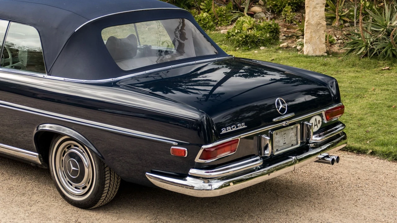 1969 Mercedes-Benz W111 Cabriolet - Image 3 of 31