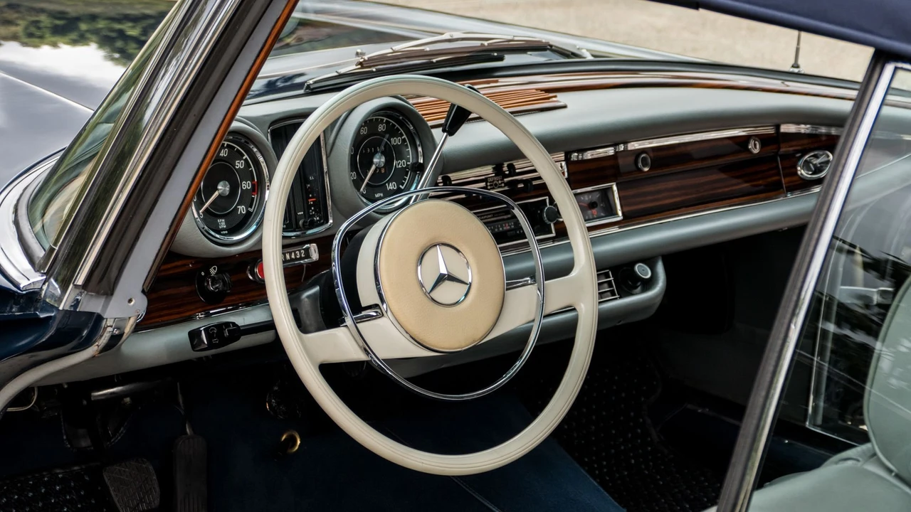 1969 Mercedes-Benz W111 Cabriolet - Image 11 of 31