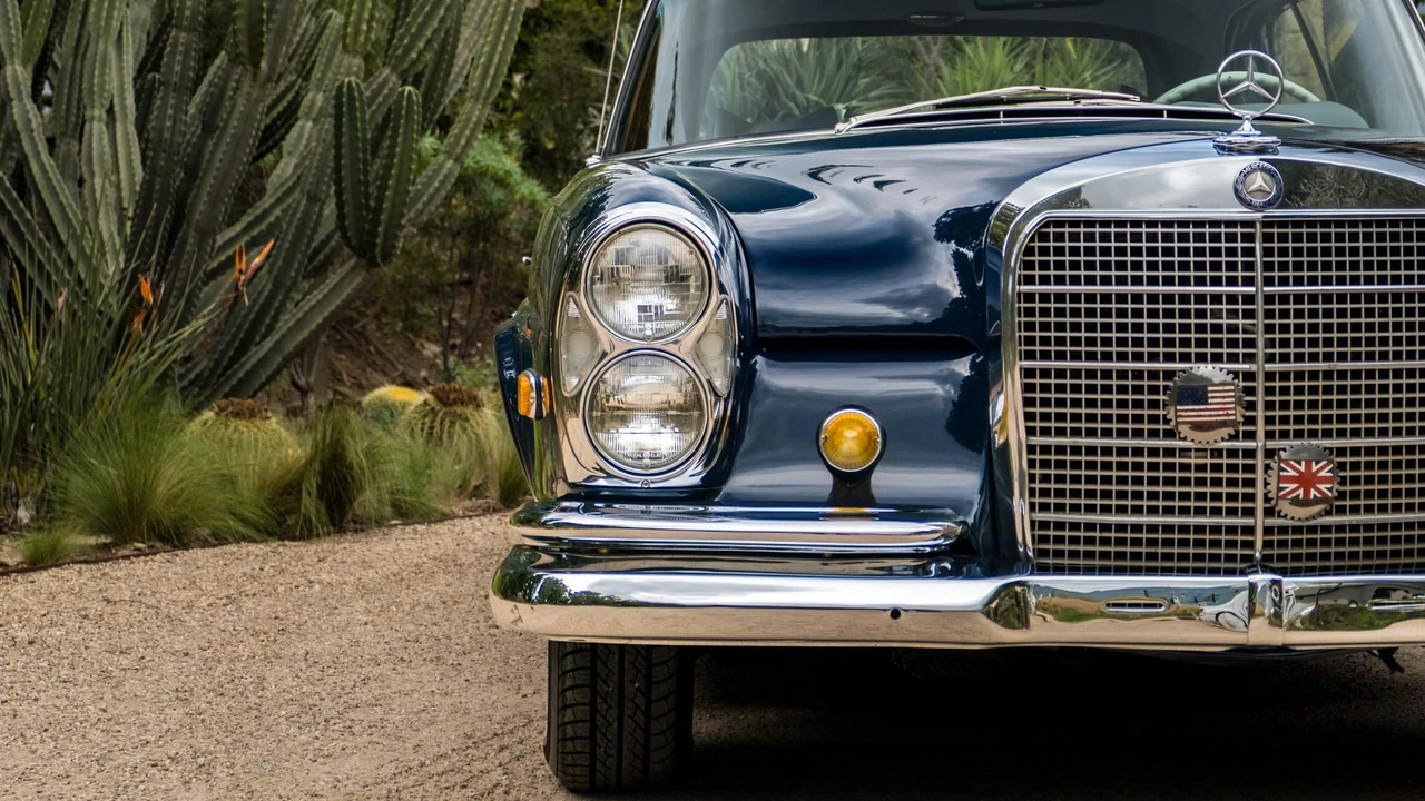 1969 Mercedes-Benz W111 Cabriolet - Image 18 of 31