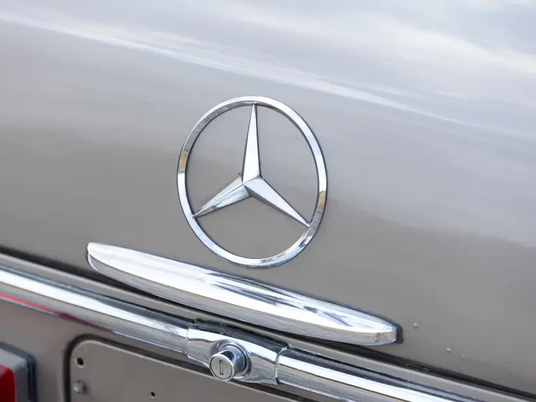 1969 Mercedes-Benz W111 Coupe - Image 26 of 31