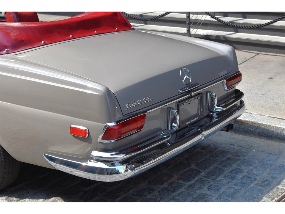 1969 Mercedes-Benz W108 & W109 - Image 12 of 31