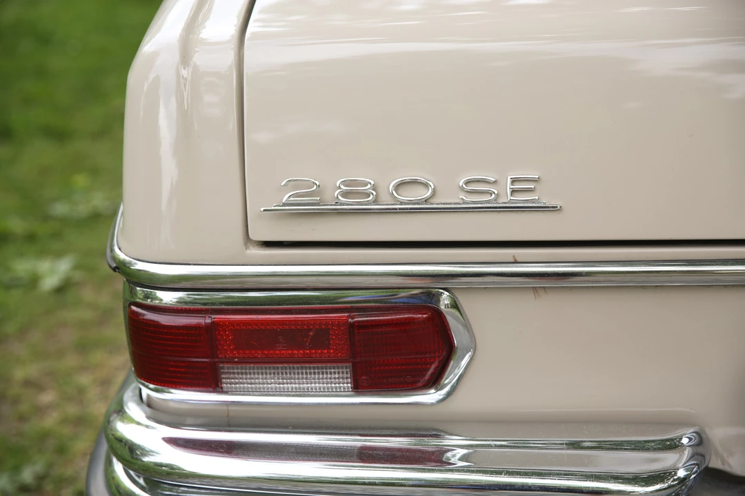 1969 Mercedes-Benz W108 & W109 - Image 15 of 31